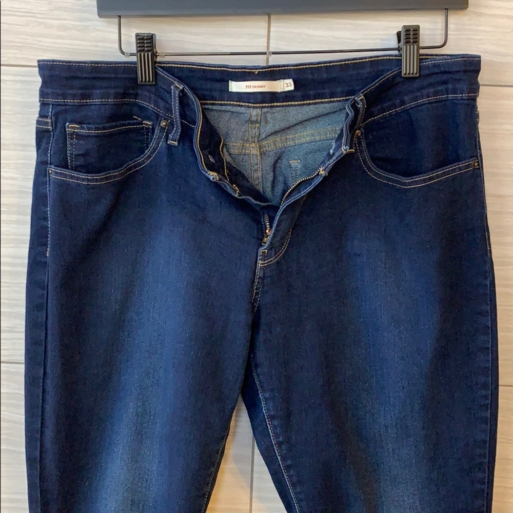 Levi’s 711 skinny jeans stretch dark rinse womens